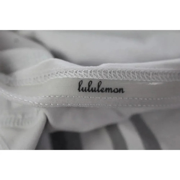 ladies lululemon skort no size believe to be XS - Picture 7 of 8